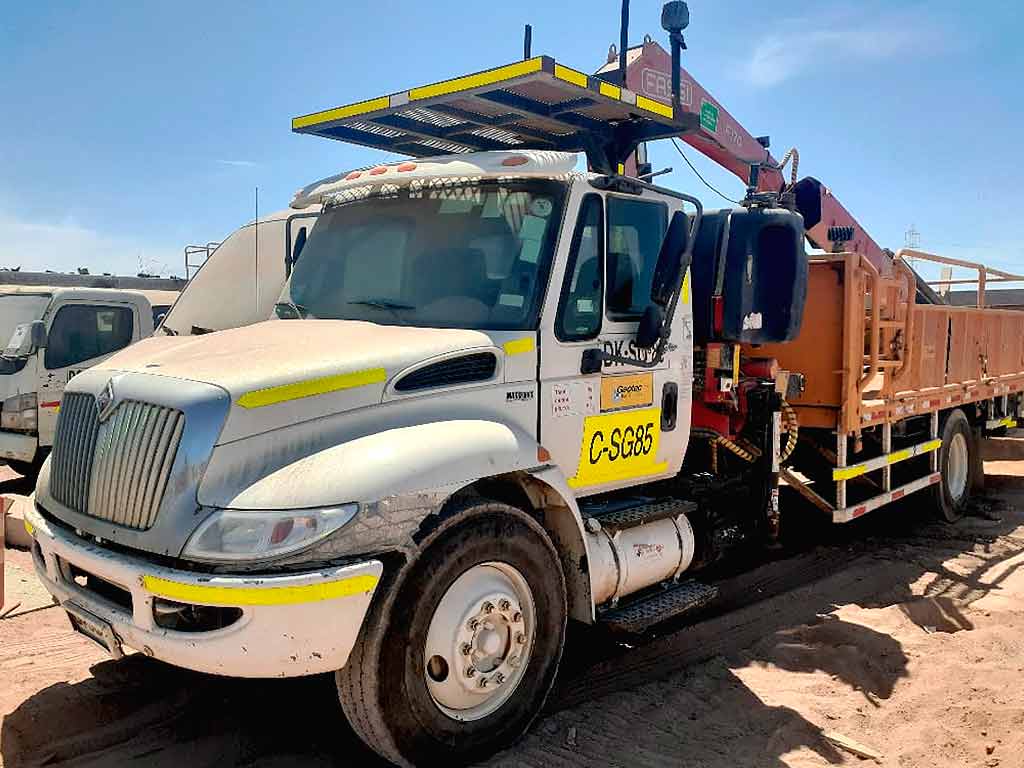 Fassi F170 CGR vende Camión INTERNATIONAL 4300 con Equipo Montado Pluma FASSI F170 ...